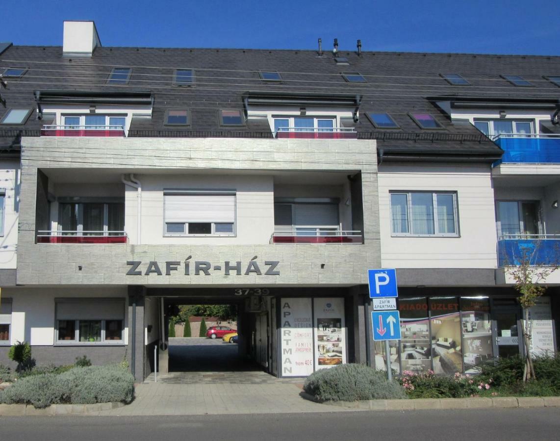 Appartement Platina Apartman à Sárvár Extérieur photo